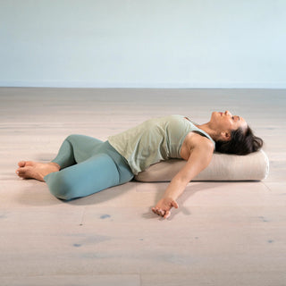Kino MacGregor Standard Yoga Bolster – Natural Linen