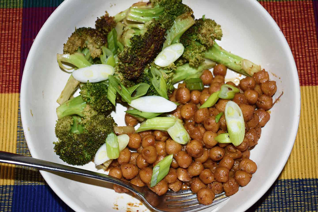 Chickpea Curry with Lime Broccoli