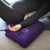 Deluxe Wool Yoga Blanket - Plum