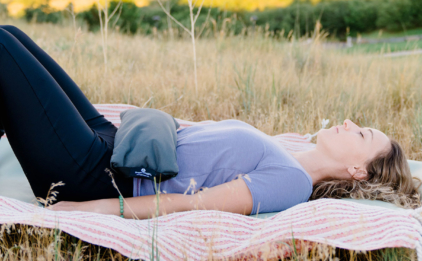 Constructive Rest Pose with Gray Sandbag
